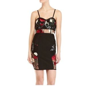NWOT WOW couture body con embroidered dress xs